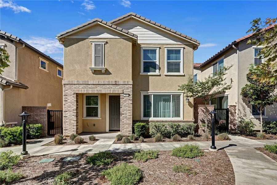 Property photo for 16183 Juno Way, #7, Fontana, CA
