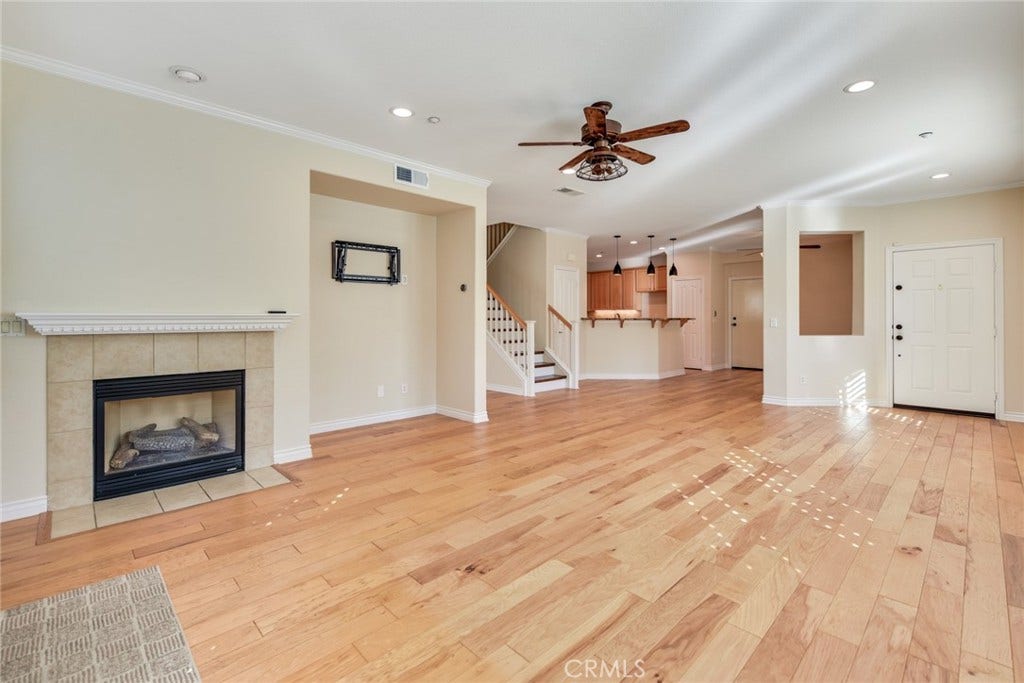 7353 Ellena W, #198, Rancho Cucamonga, CA 91730 Spacious Great Room