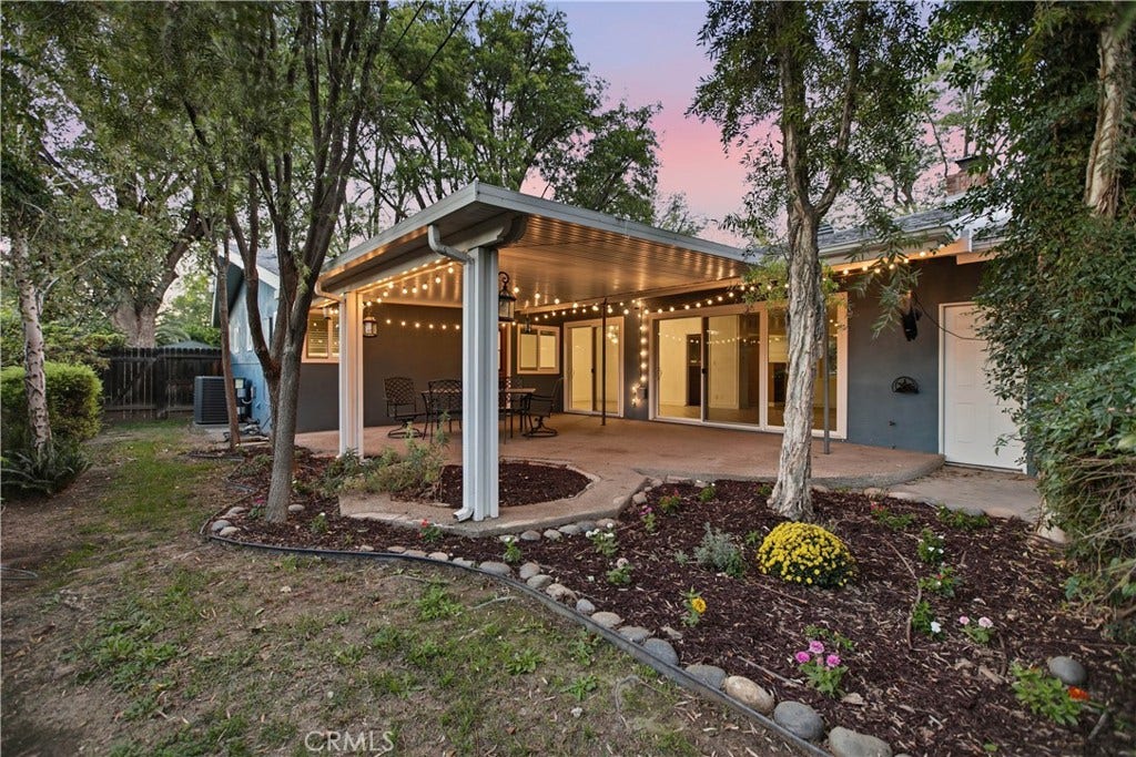 4834 Cliffside, Riverside, CA 92506 4834 Cliffside, Riverside, CA 92506