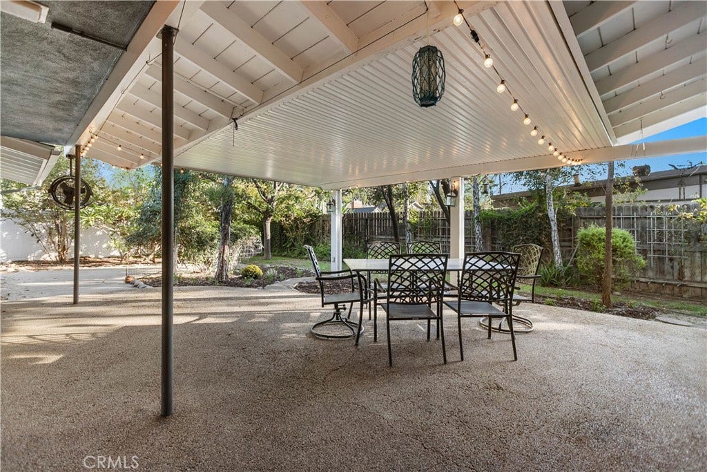 4834 Cliffside, Riverside, CA 92506 4834 Cliffside, Riverside, CA 92506