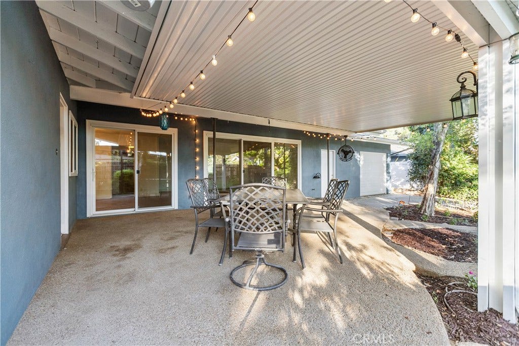 4834 Cliffside, Riverside, CA 92506 4834 Cliffside, Riverside, CA 92506