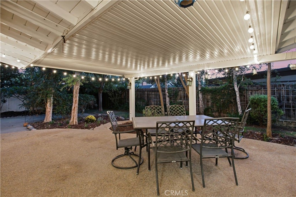 4834 Cliffside, Riverside, CA 92506 4834 Cliffside, Riverside, CA 92506