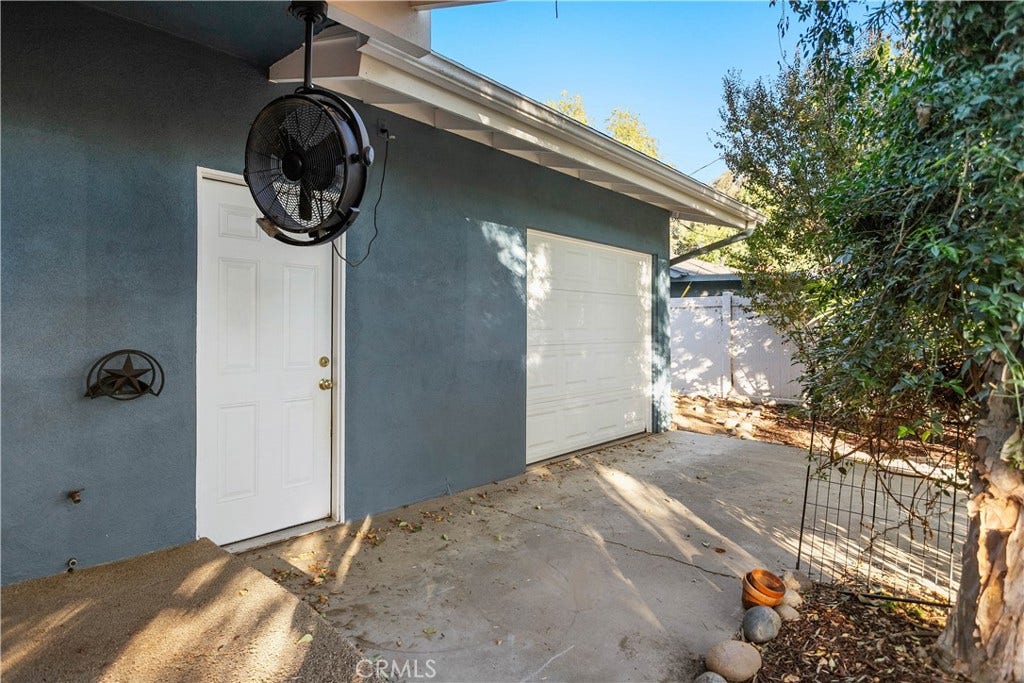 4834 Cliffside, Riverside, CA 92506 4834 Cliffside, Riverside, CA 92506