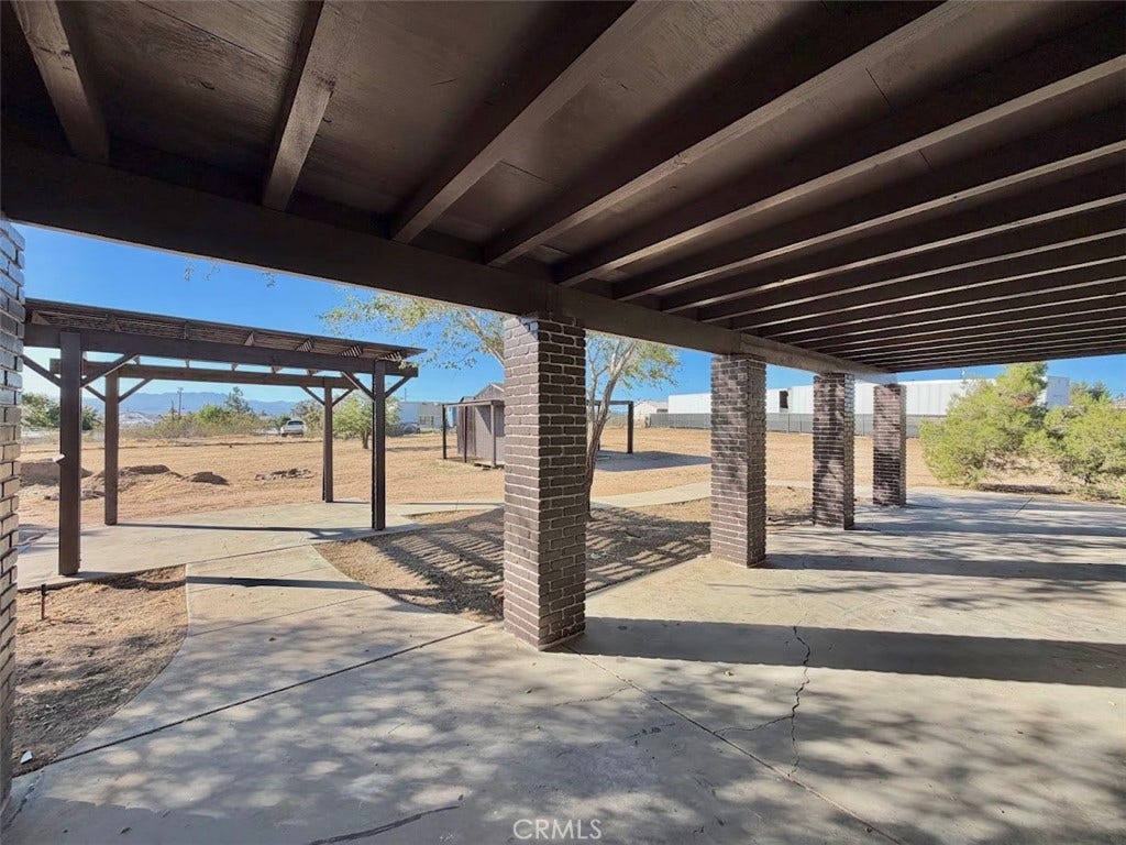 18075 Verano, Hesperia, CA 92345 18075 Verano, Hesperia, CA 92345
