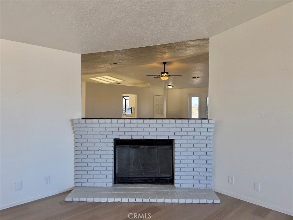 18075 Verano, Hesperia, CA 92345 18075 Verano, Hesperia, CA 92345