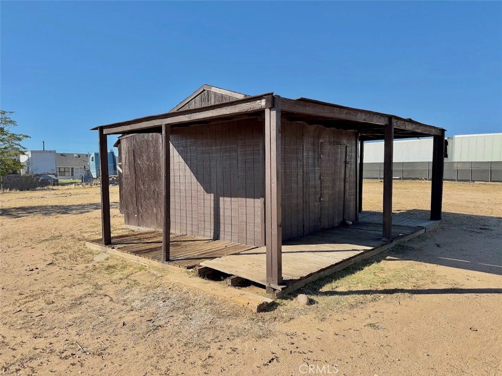 18075 Verano, Hesperia, CA 92345 18075 Verano, Hesperia, CA 92345