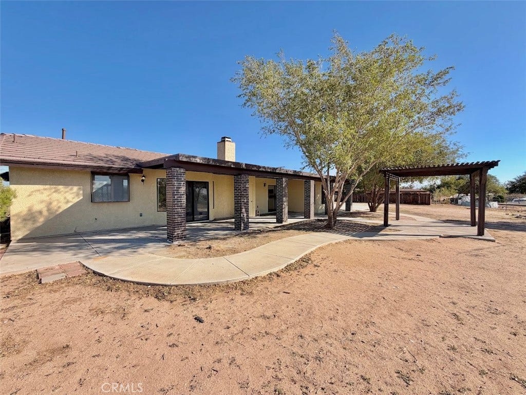 18075 Verano, Hesperia, CA 92345 18075 Verano, Hesperia, CA 92345