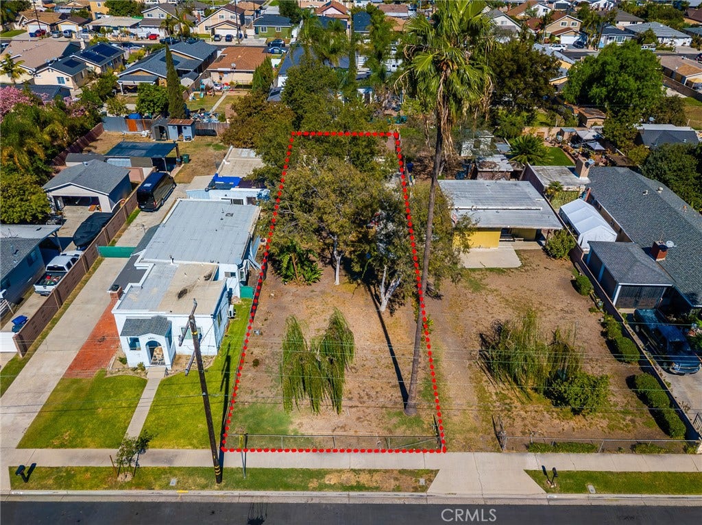 6871 Berry, Buena Park, CA 90620 Opportunity to split lot.