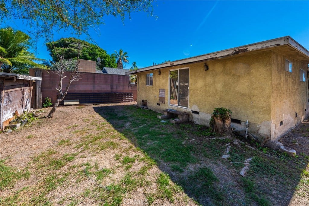 6871 Berry, Buena Park, CA 90620 6881 Berry Ave