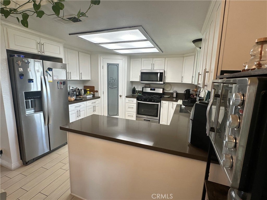 15333 Jasmine, Victorville, CA 92395 15333 Jasmine, Victorville, CA 92395
