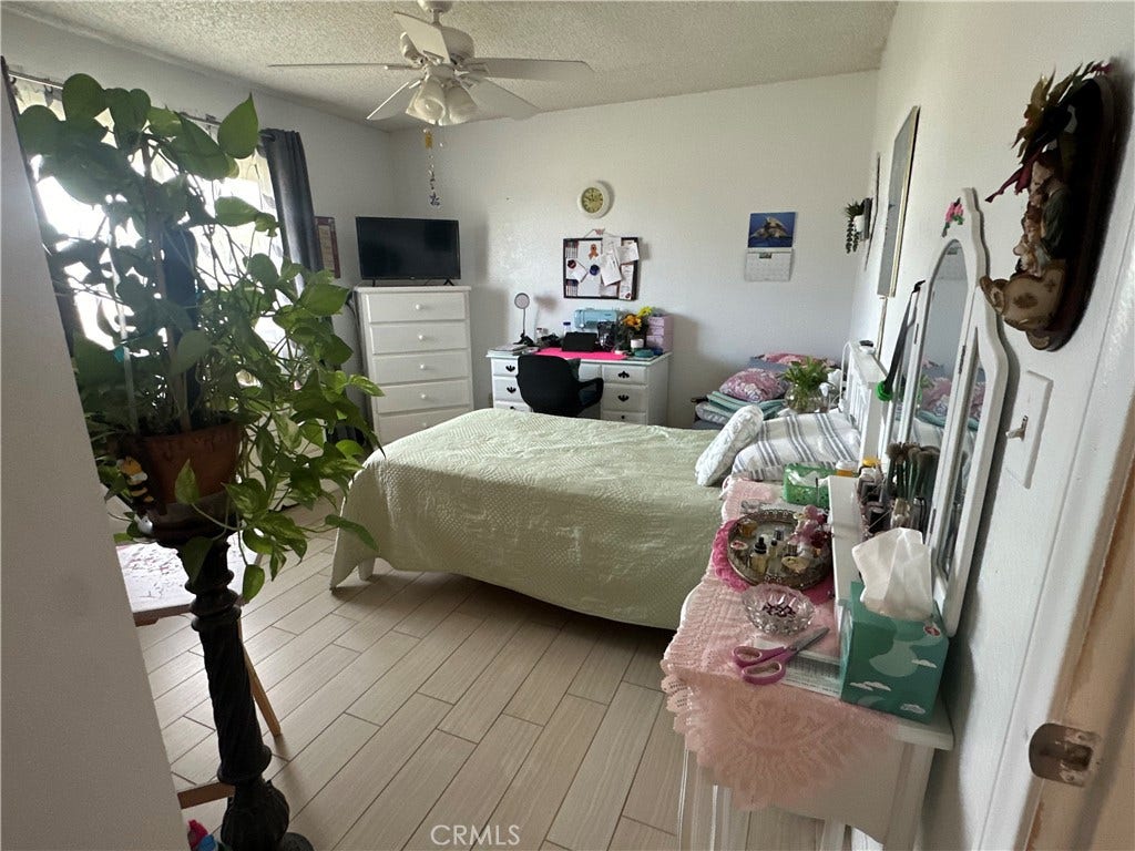 15333 Jasmine, Victorville, CA 92395 15333 Jasmine, Victorville, CA 92395