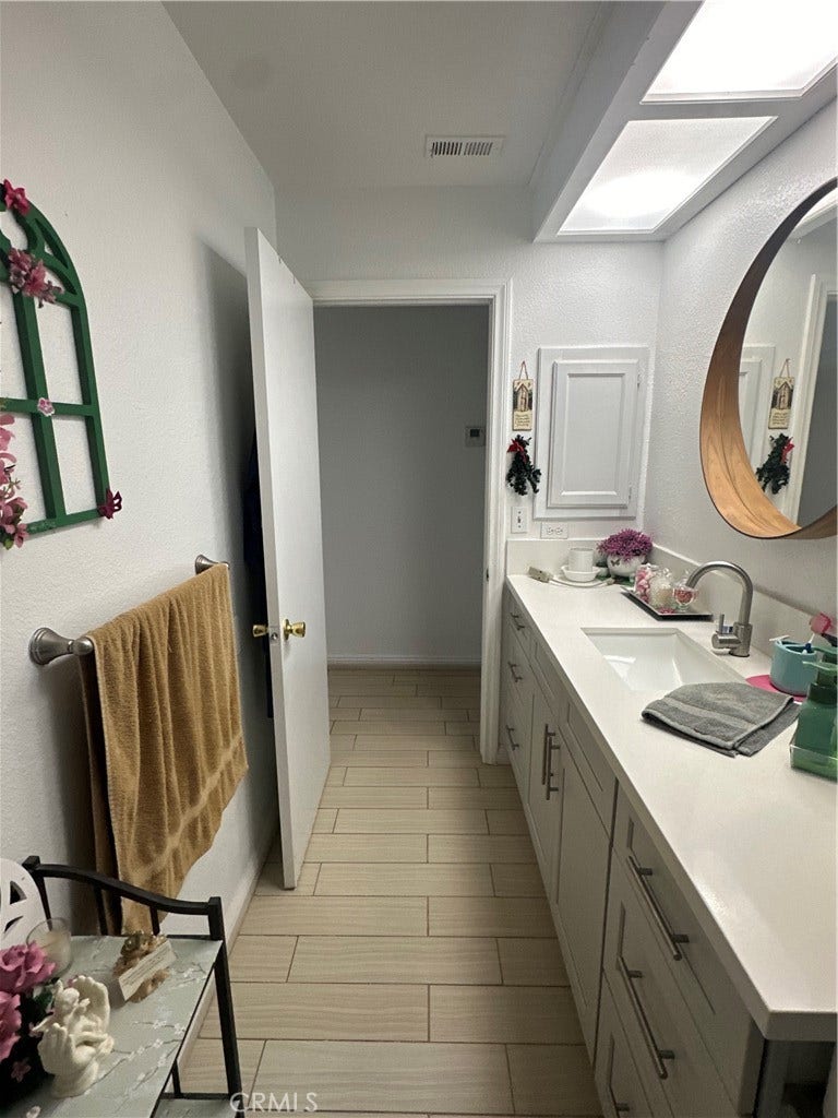 15333 Jasmine, Victorville, CA 92395 15333 Jasmine, Victorville, CA 92395