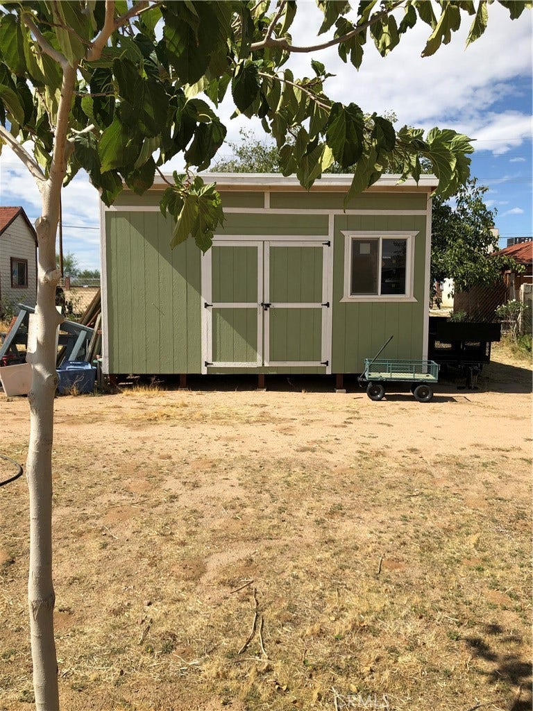 15333 Jasmine, Victorville, CA 92395 15333 Jasmine, Victorville, CA 92395