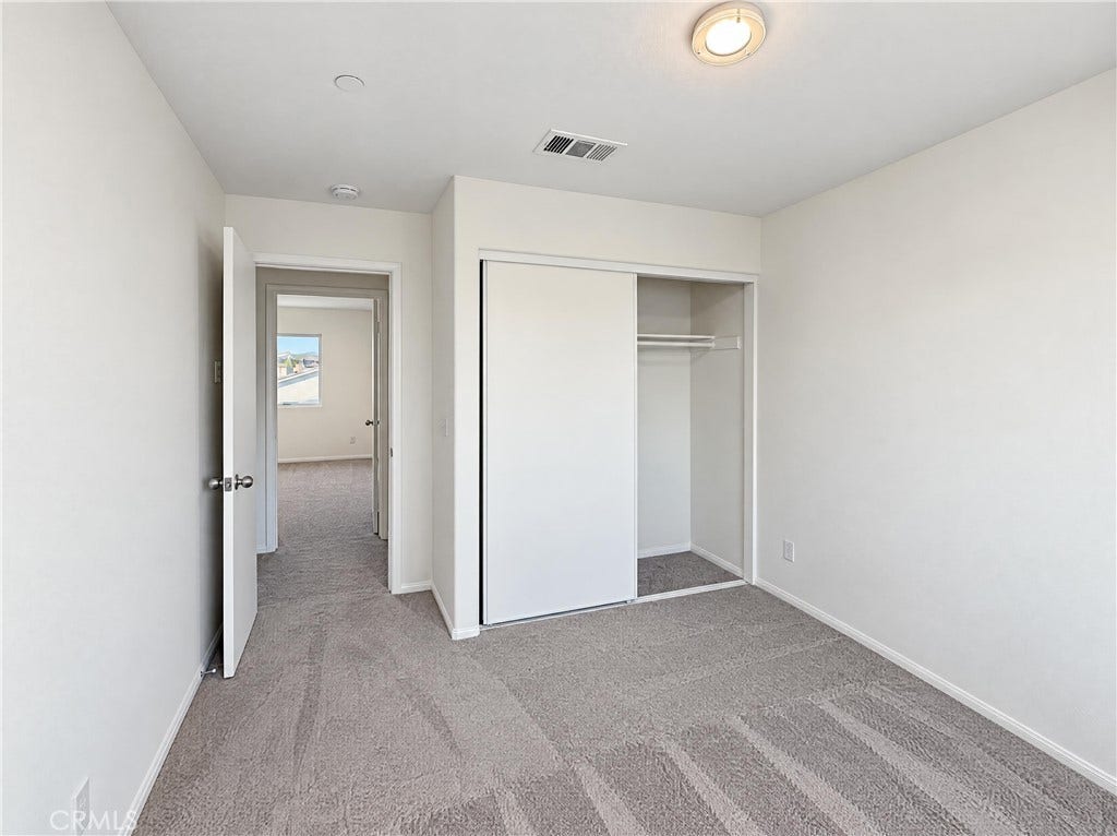 3019 Desert Cloud, Rosamond, CA 93560 3019 Desert Cloud, Rosamond, CA 93560