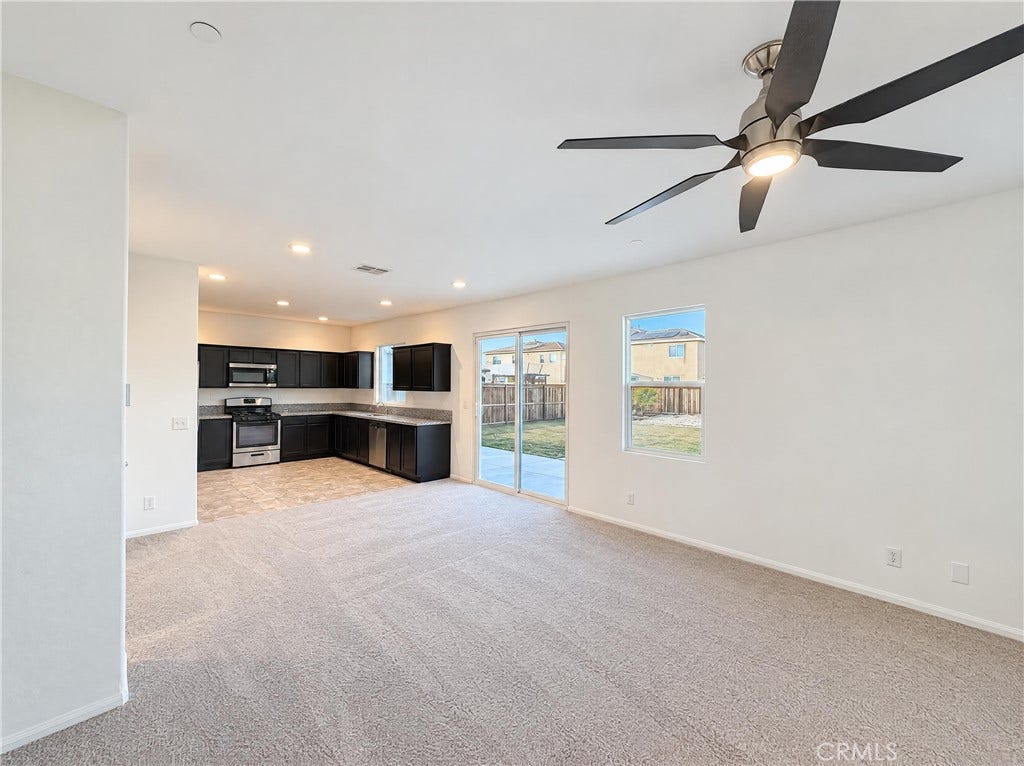 3019 Desert Cloud, Rosamond, CA 93560 3019 Desert Cloud, Rosamond, CA 93560