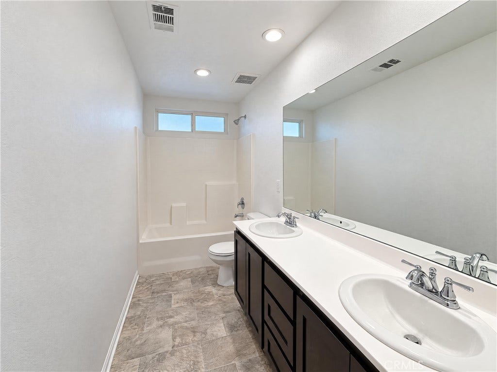 3019 Desert Cloud, Rosamond, CA 93560 3019 Desert Cloud, Rosamond, CA 93560