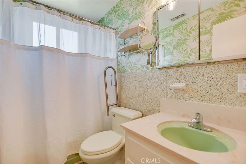 4593 Glen, Riverside, CA 92509 4593 Glen, Riverside, CA 92509