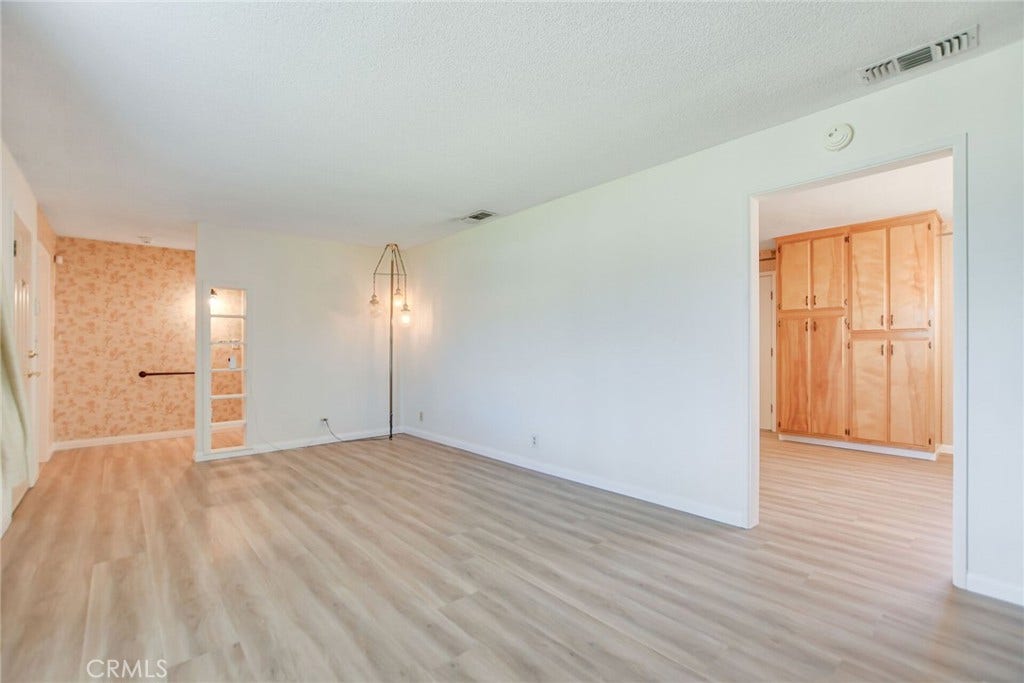 4593 Glen, Riverside, CA 92509 4593 Glen, Riverside, CA 92509