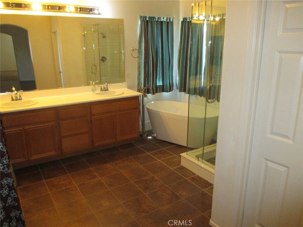 31230 Bermuda, Winchester, CA 92596 31230 Bermuda, Winchester, CA 92596