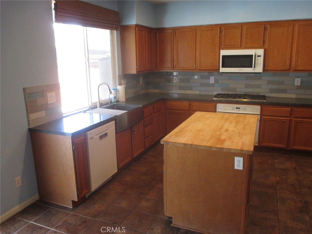 31230 Bermuda, Winchester, CA 92596 31230 Bermuda, Winchester, CA 92596