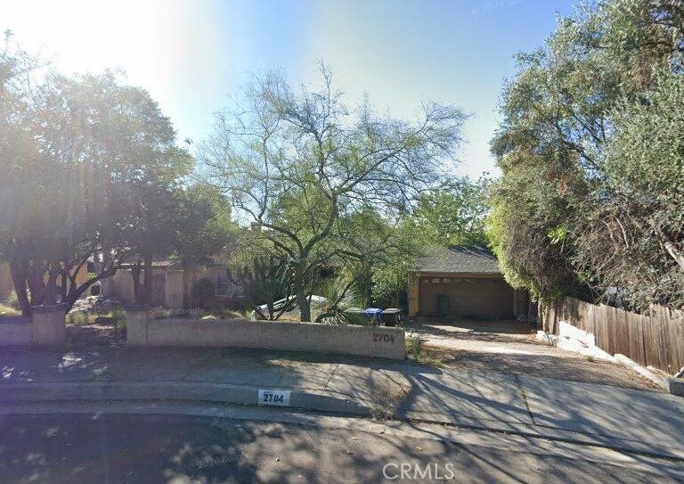 Property photo for 2704 Community, La Crescenta, CA
