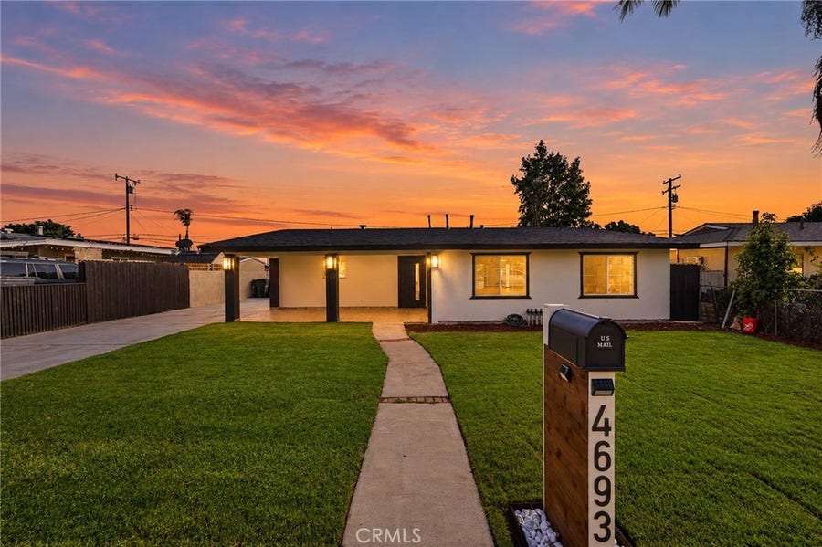 Property photo for 4693 Flora, Montclair, CA