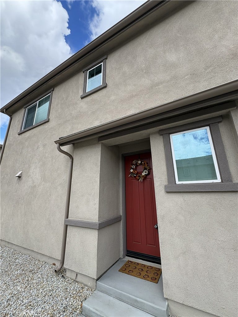 Property photo for 29214 Victoria Beach Boulevard, Winchester, CA