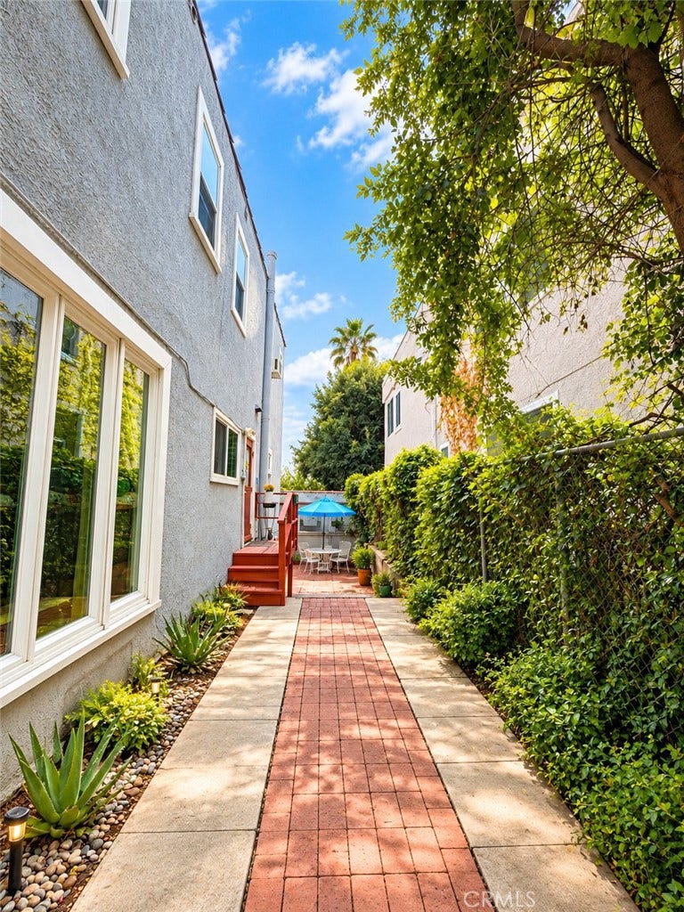 Property photo for 1258 S Orange, #1, Los Angeles, CA
