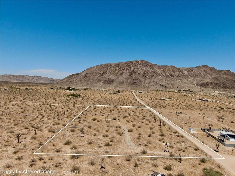 Property photo for 1903 Osgood Avenue, Landers, CA