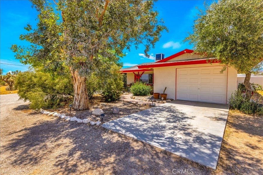 Property photo for 4816 Terry Lane, Yucca Valley, CA