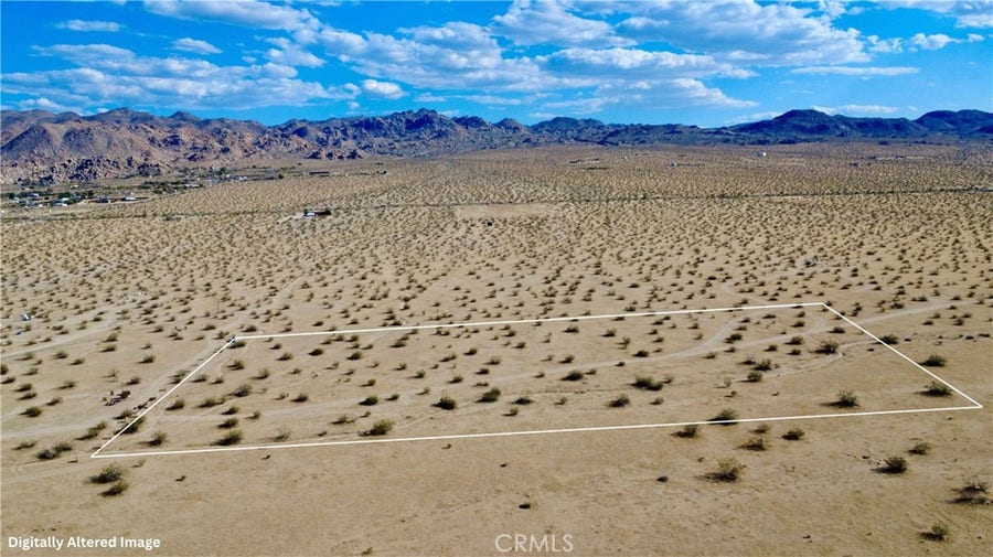 Property photo for 1234 Gianelli Road, Joshua Tree, CA