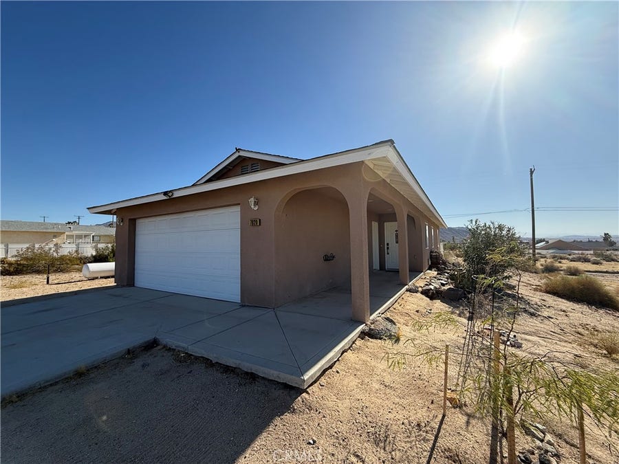 Property photo for 7620 Bedouin, Palms, CA