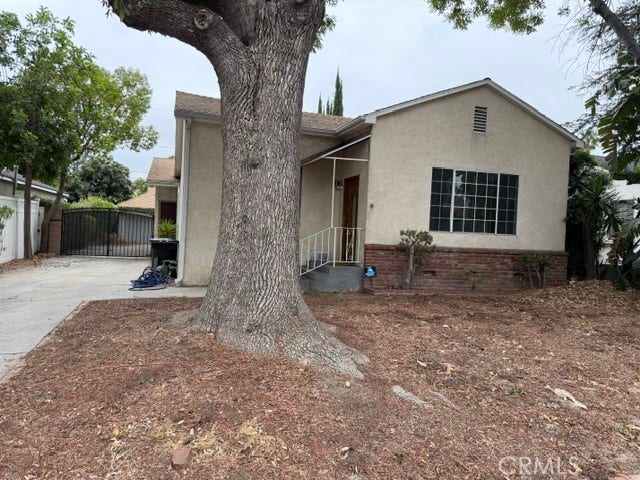 Property photo for 917 N Florence Street, Burbank, CA