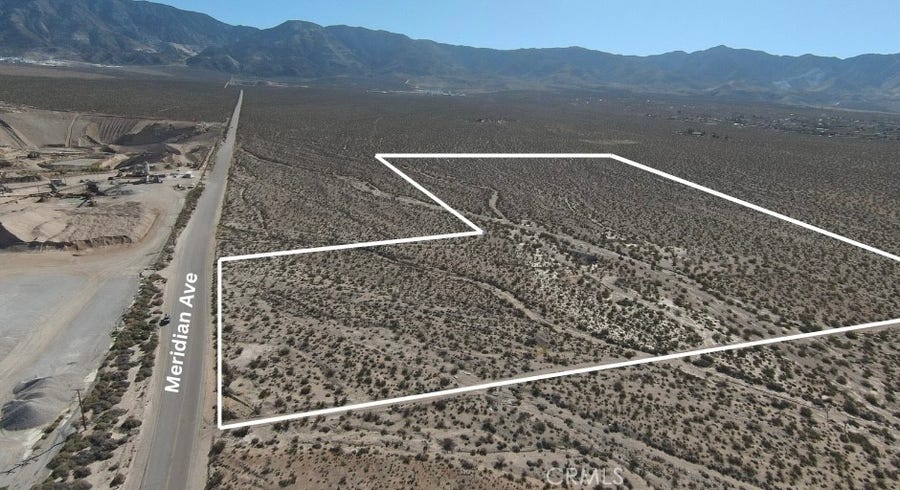 Property photo for 8840 Meridian, Lucerne Valley, CA