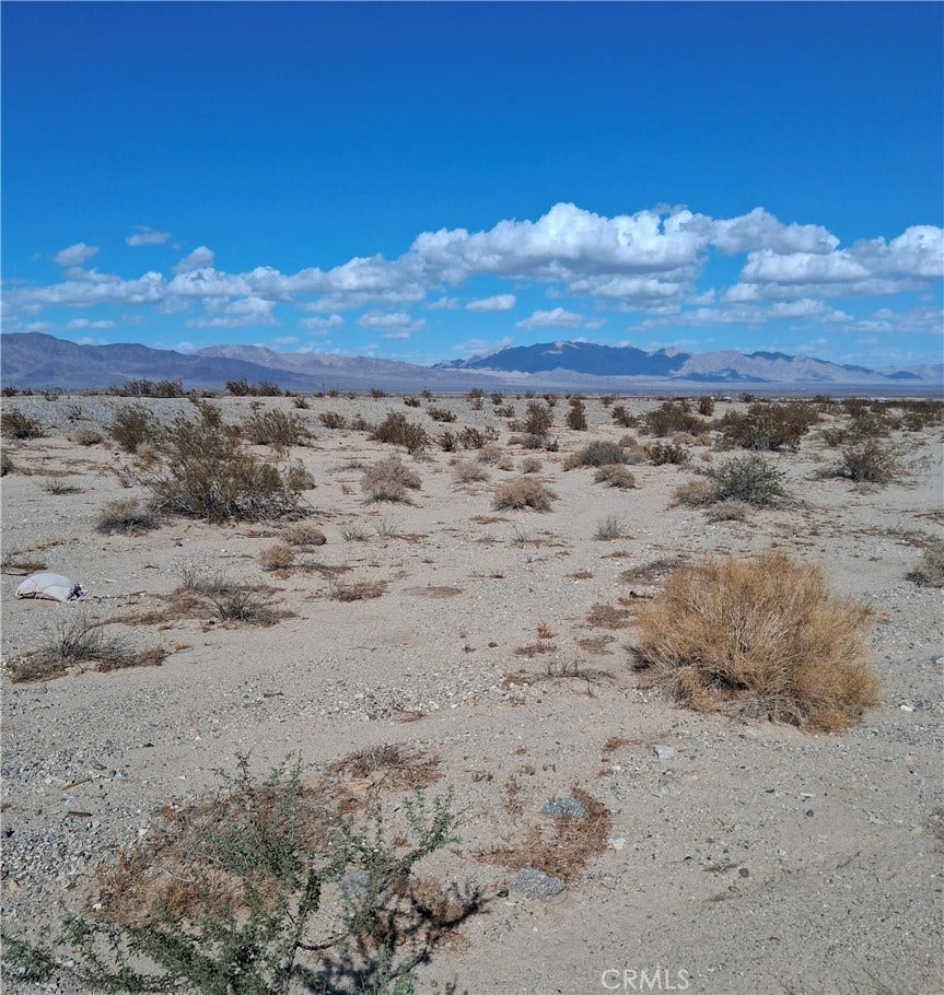 Property photo for 101 Sandale Road, Palms, CA