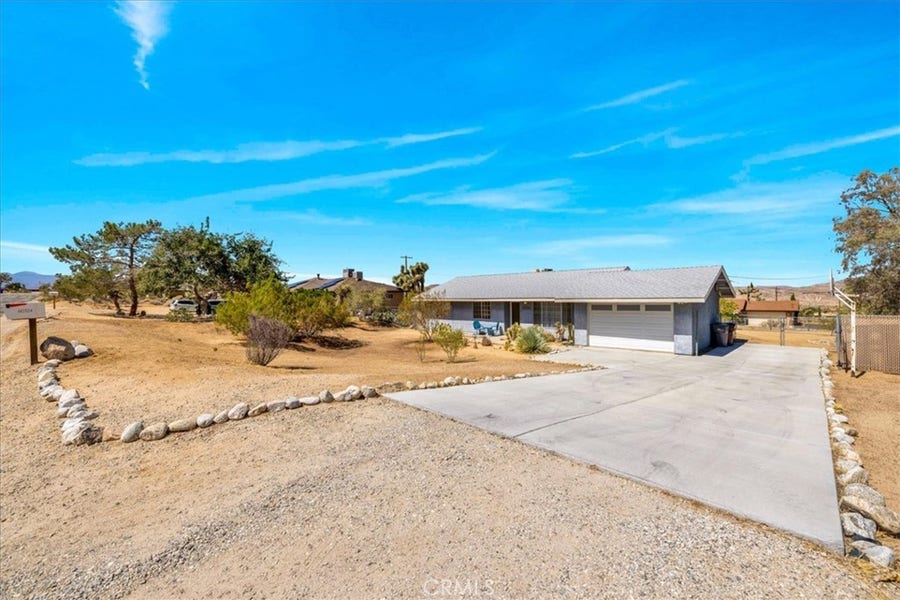 Property photo for 60324 La Mirada Trail, Joshua Tree, CA