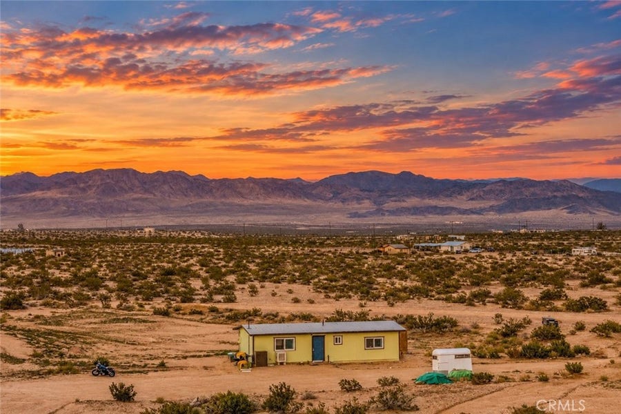 Property photo for 67550 Del Oro Road, Palms, CA