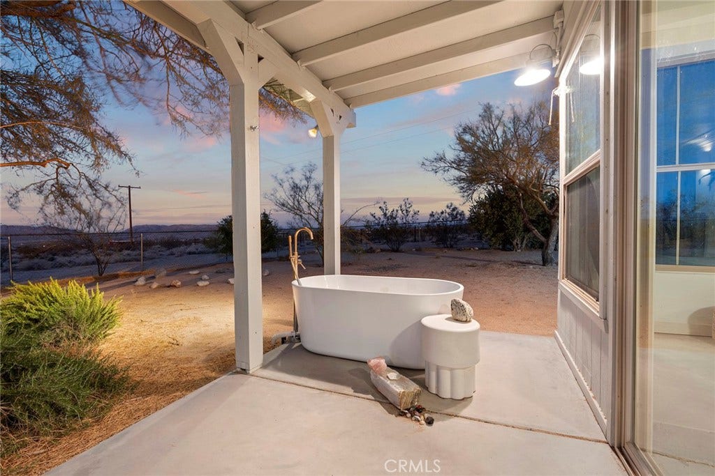 4525 Repton, Landers, CA 92285
