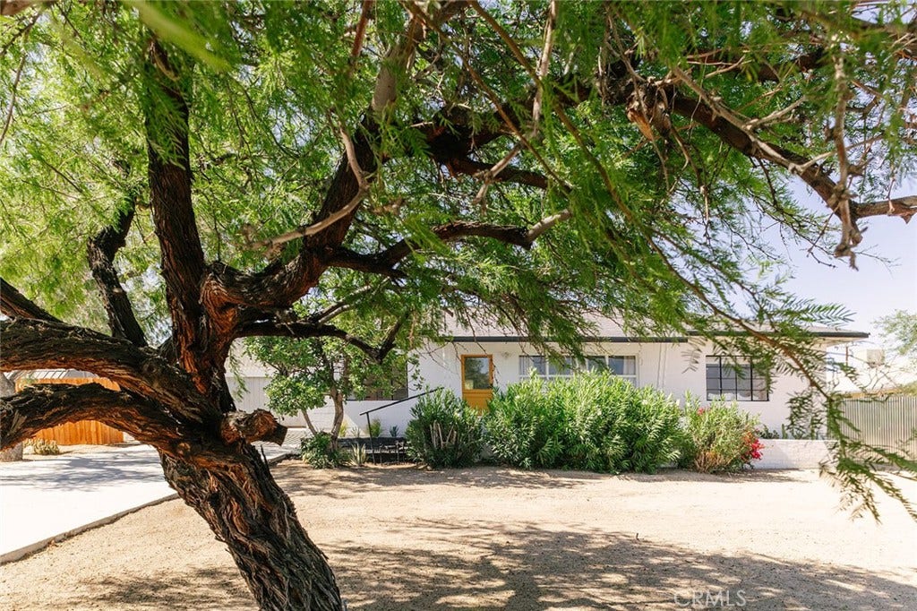 73484 Sunnyvale Drive, Palms, CA 92277 73484 Sunnyvale Drive, Palms, CA 92277