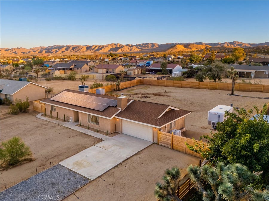 Property photo for 58271 Caliente, Yucca Valley, CA