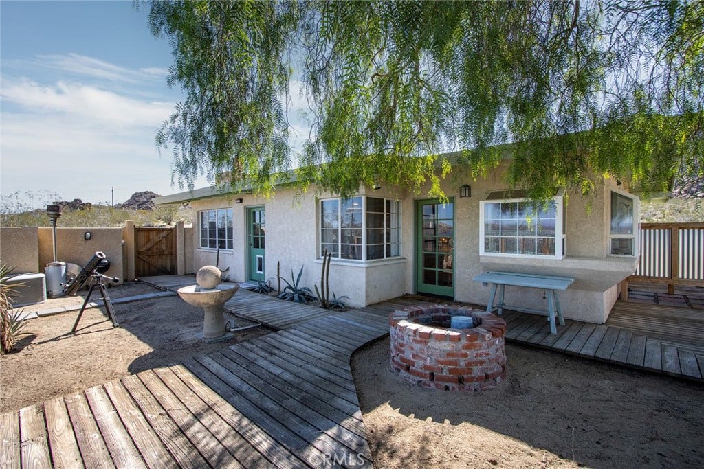 66239 Serrano Road, Joshua Tree, CA 92252 66239 Serrano Road, Joshua Tree, CA 92252