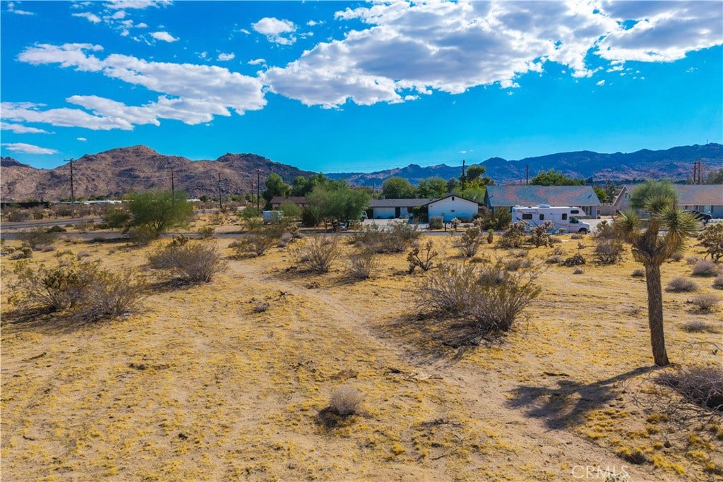 62100 Verbena Road, Joshua Tree, CA 92252 62100 Verbena Road, Joshua Tree, CA 92252