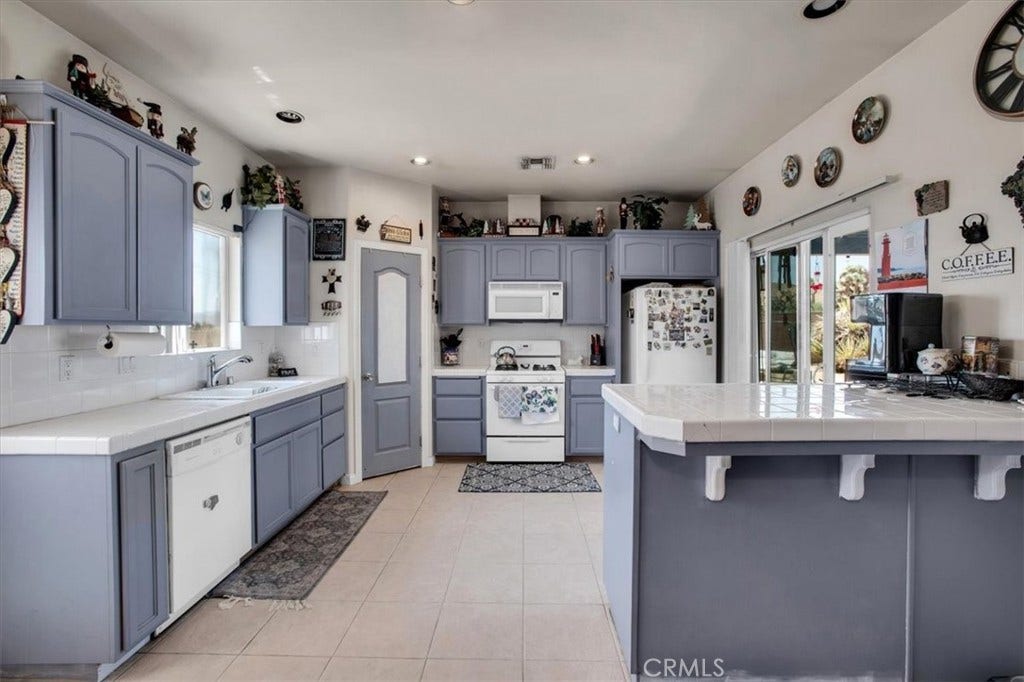 58583 Buena Vista Drive, Yucca Valley, CA 92284 58583 Buena Vista Drive, Yucca Valley, CA 92284