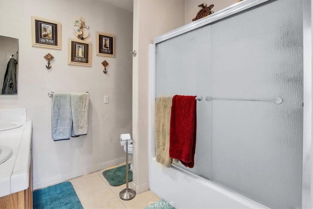 58583 Buena Vista Drive, Yucca Valley, CA 92284 58583 Buena Vista Drive, Yucca Valley, CA 92284