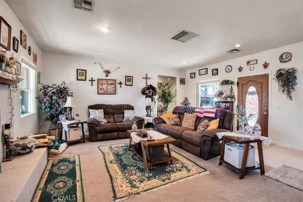 58583 Buena Vista Drive, Yucca Valley, CA 92284 58583 Buena Vista Drive, Yucca Valley, CA 92284