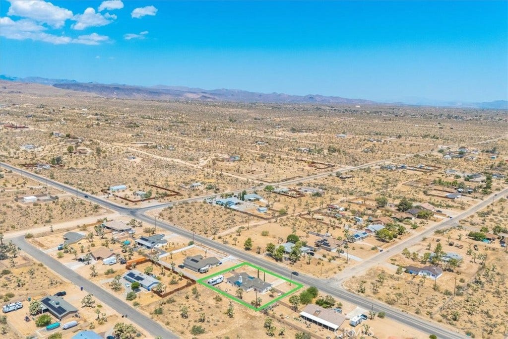58583 Buena Vista Drive, Yucca Valley, CA 92284 58583 Buena Vista Drive, Yucca Valley, CA 92284