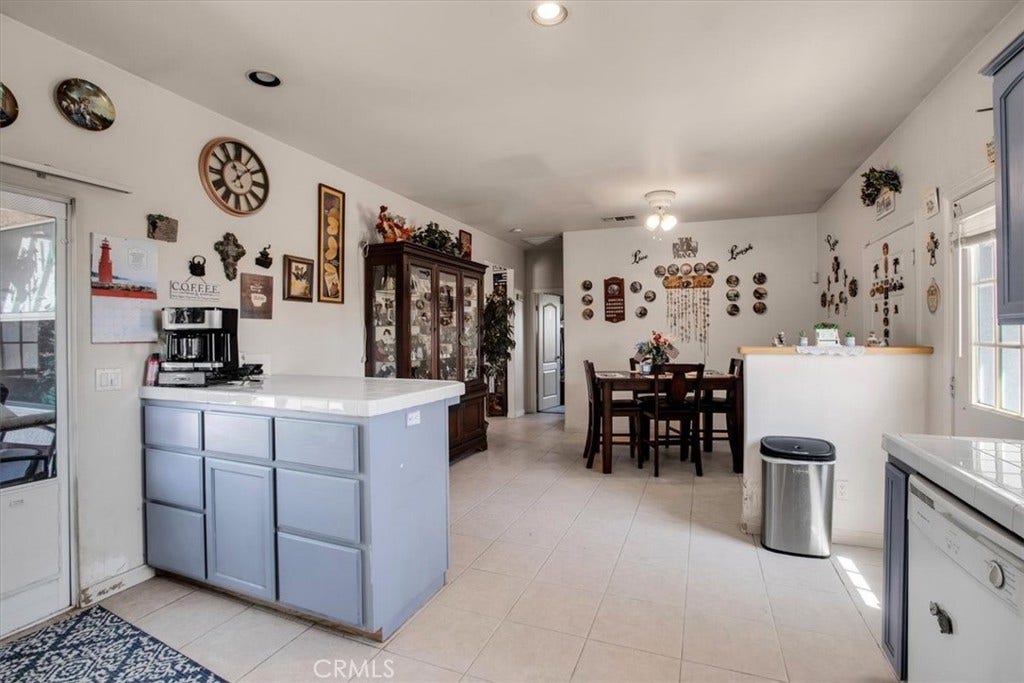 58583 Buena Vista Drive, Yucca Valley, CA 92284 58583 Buena Vista Drive, Yucca Valley, CA 92284