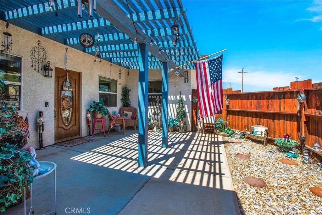 58583 Buena Vista Drive, Yucca Valley, CA 92284 58583 Buena Vista Drive, Yucca Valley, CA 92284