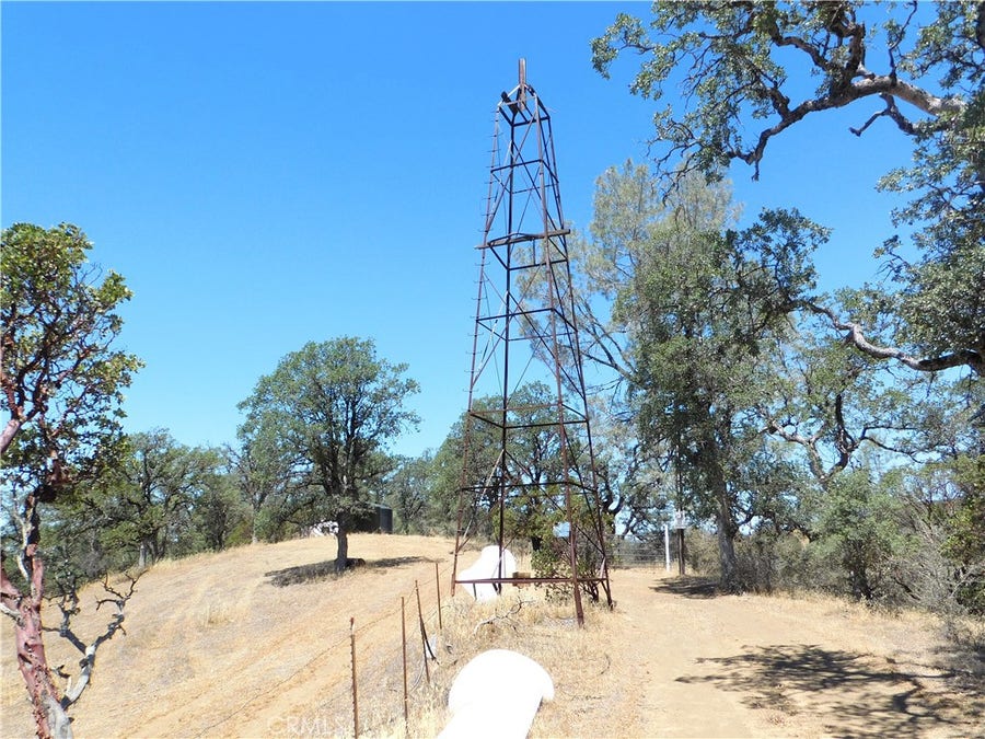 Property photo for 997 Watertrough Rd, Clearlake Oaks, CA