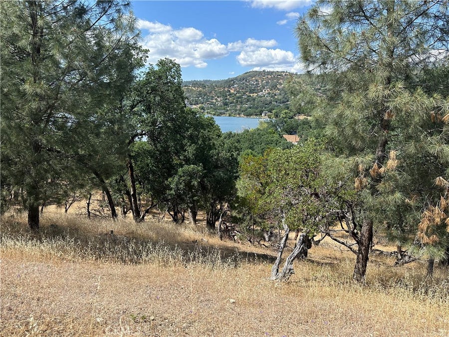 Property photo for 18750 East Ridge View Drive, Hidden Valley Lake, CA